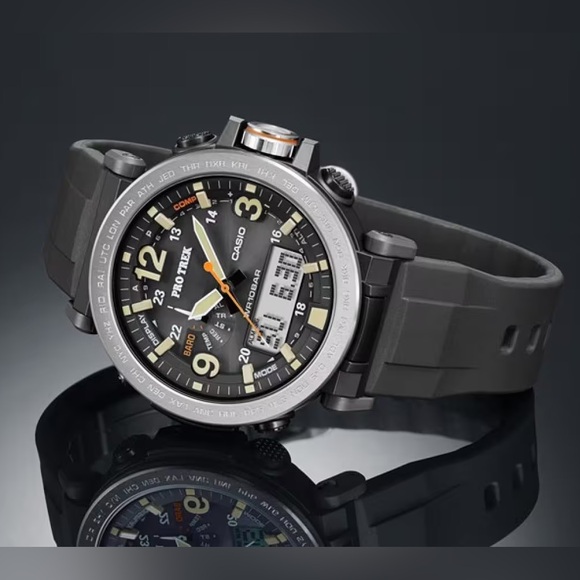 EUC Casio Pro Trek Tough Solar PRG-600 Watch (Black)